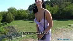 Odtwórz Nowe filmy porno z romansami wyruchanymi w miejscach publicznych