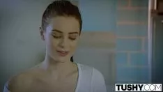 Afspelen Film Comedie Sexi Cu Bruneta Sta Nemiscata Cand Se Fute