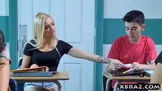 Oynat iki sapık ile sınıfta sikişmek