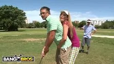 Reproducir En cuanto la ve se la folla como un loco