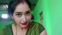 Reproducir Sesión de mamada y paja humeante de la colegiala desi Radha786