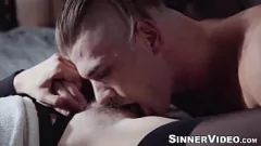 Reproducir Pasión incondicional con la rubia Mona Wales y el musculoso Nathan Bronson